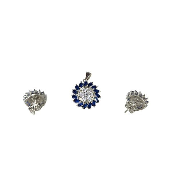 925 Sterling Silver Pendant Set with Blue Stones